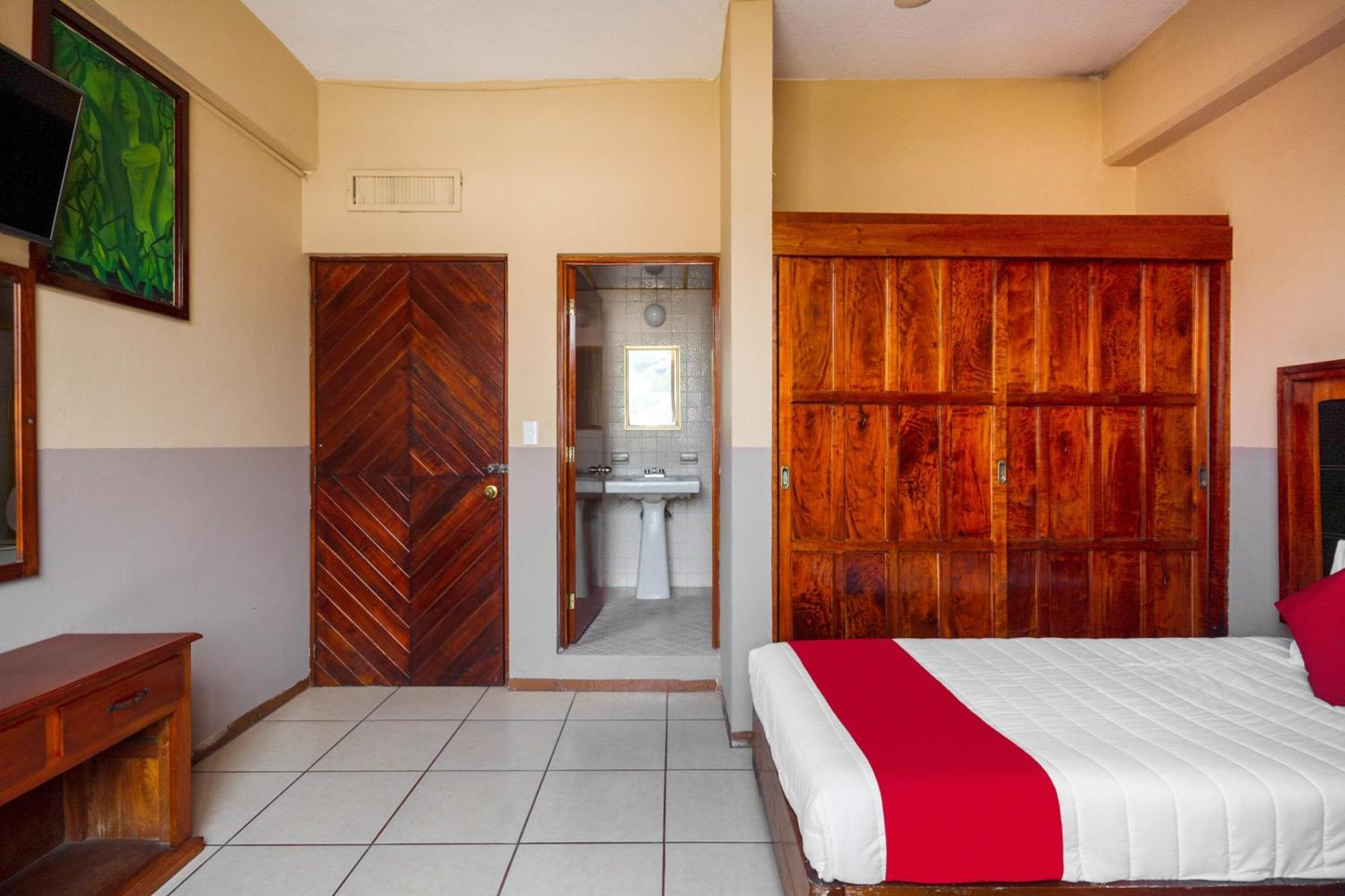 Oyo Hotel Totonacapan, Papantla Exterior photo